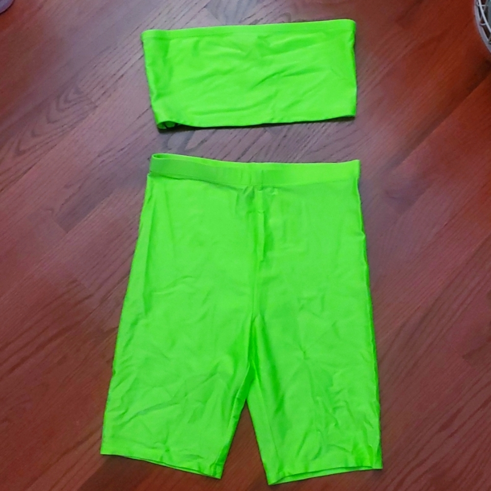 Womens 2 piece biker short set.  Forever 21 Neon yellow sz M tube top & shorts